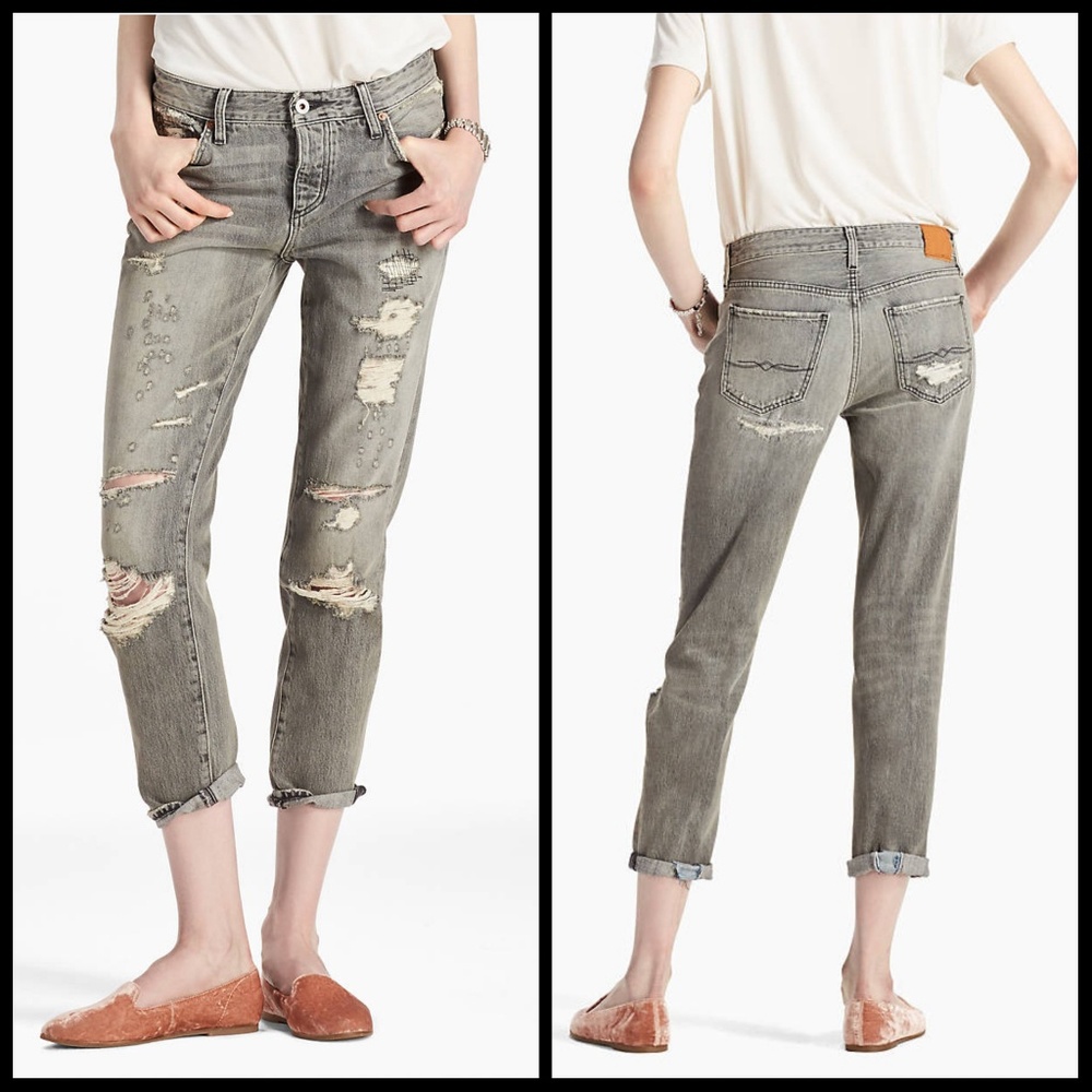 Lucky Brand Sienna Slim Boyfriend Distressed Jeans